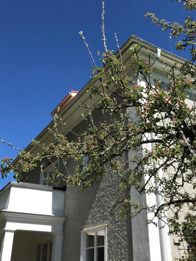 Vandrarhemmet Oestergatan Skovde Ngoại thất bức ảnh